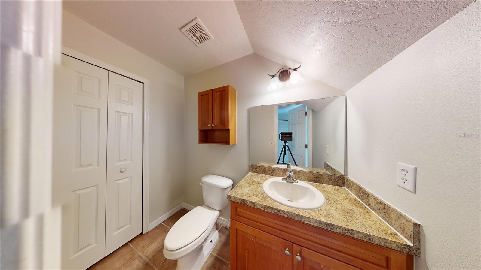 Image 9 of 20 For 4954 Tangerine Avenue 4954