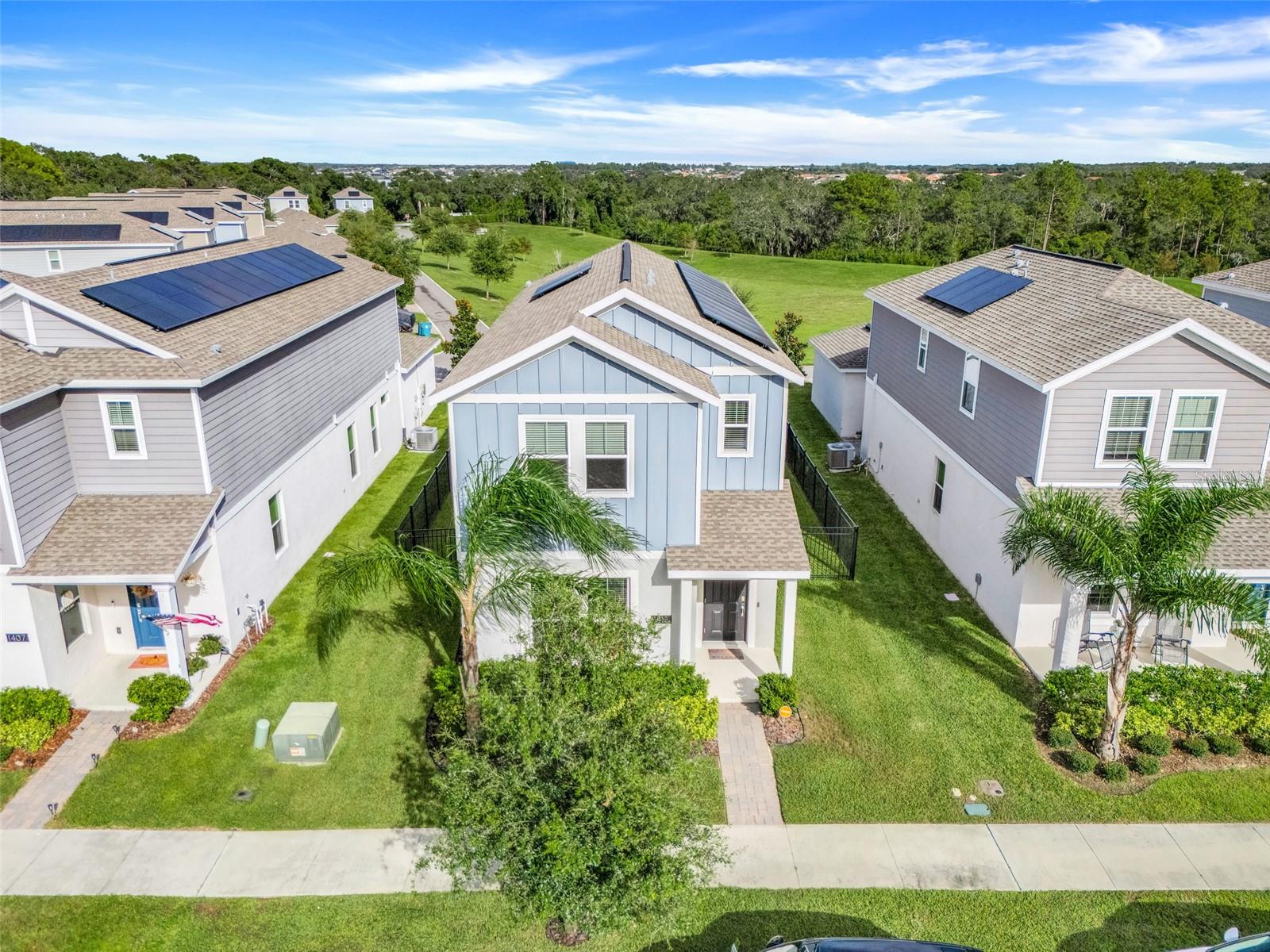 Image 4 of 57 For 1413 Viscaya Cove Boulevard