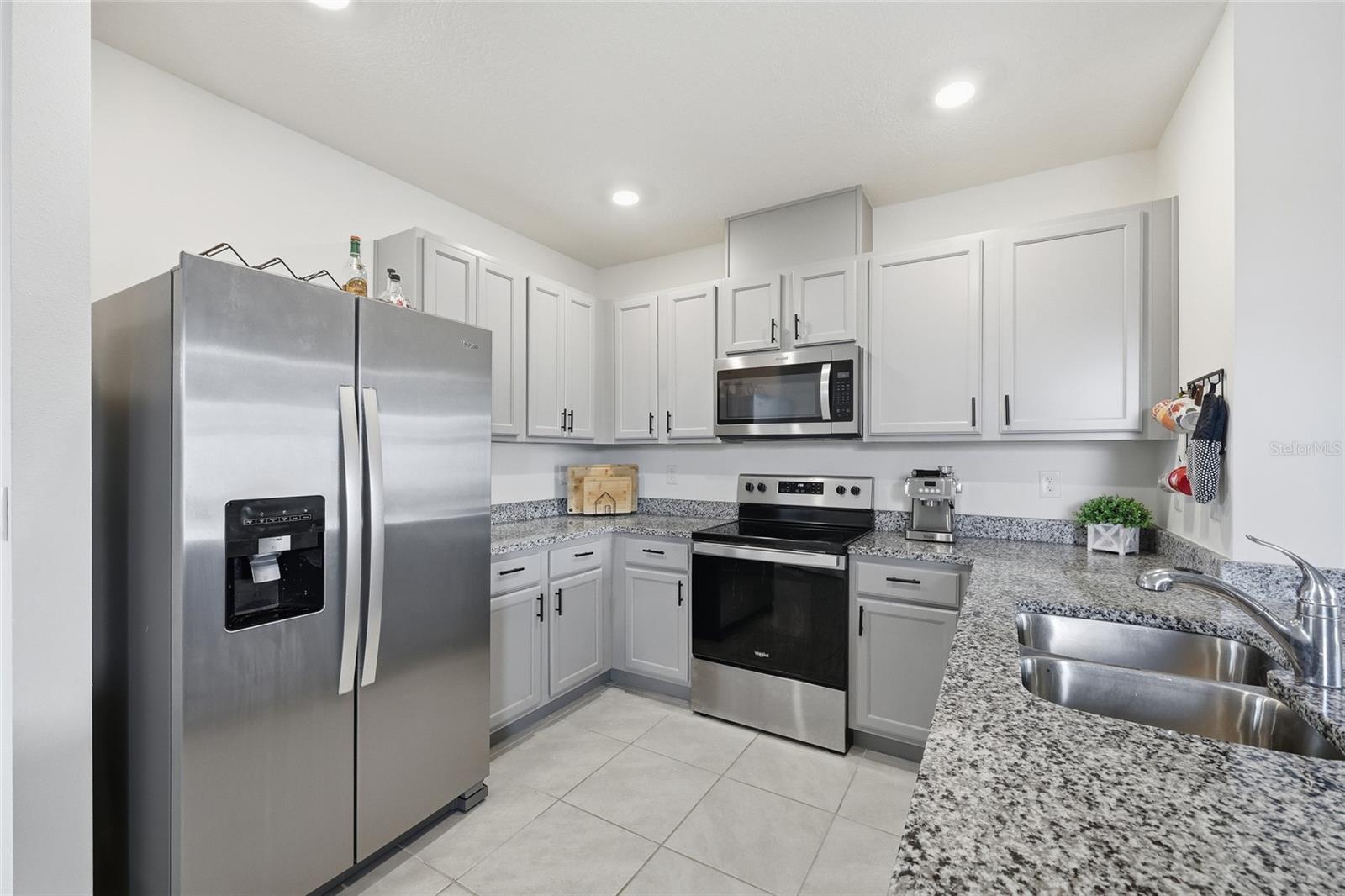 Image 13 of 35 For 3604 Sungrove Circle