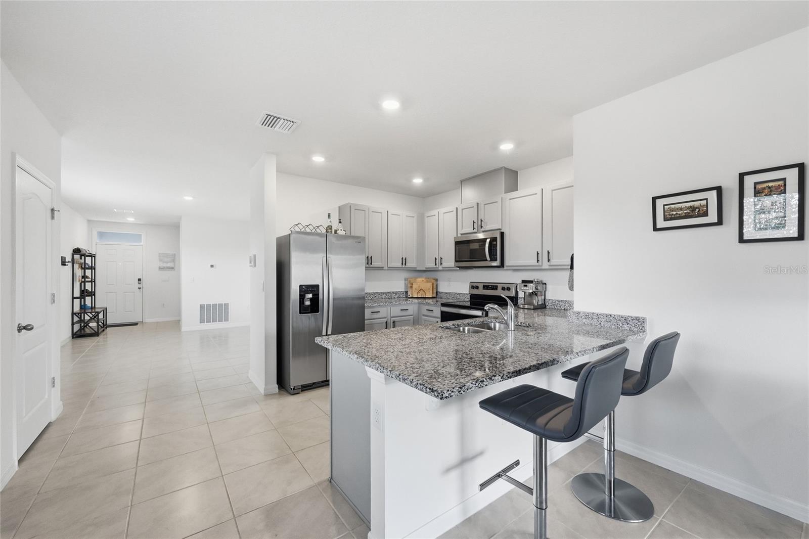 Image 15 of 35 For 3604 Sungrove Circle