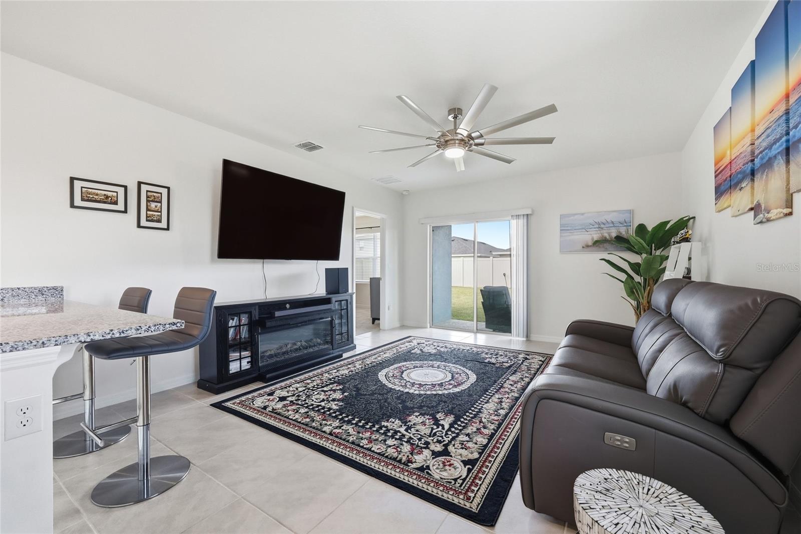 Image 17 of 35 For 3604 Sungrove Circle