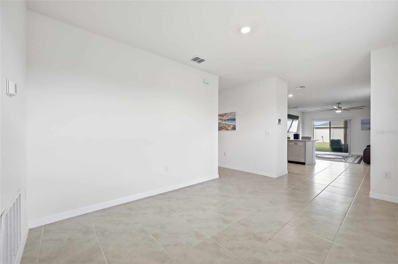 Image 9 of 35 For 3604 Sungrove Circle