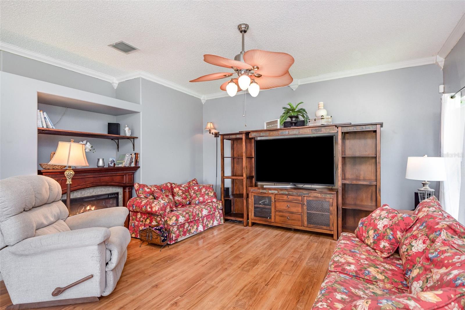 Image 9 of 34 For 4609 Indian River Drive