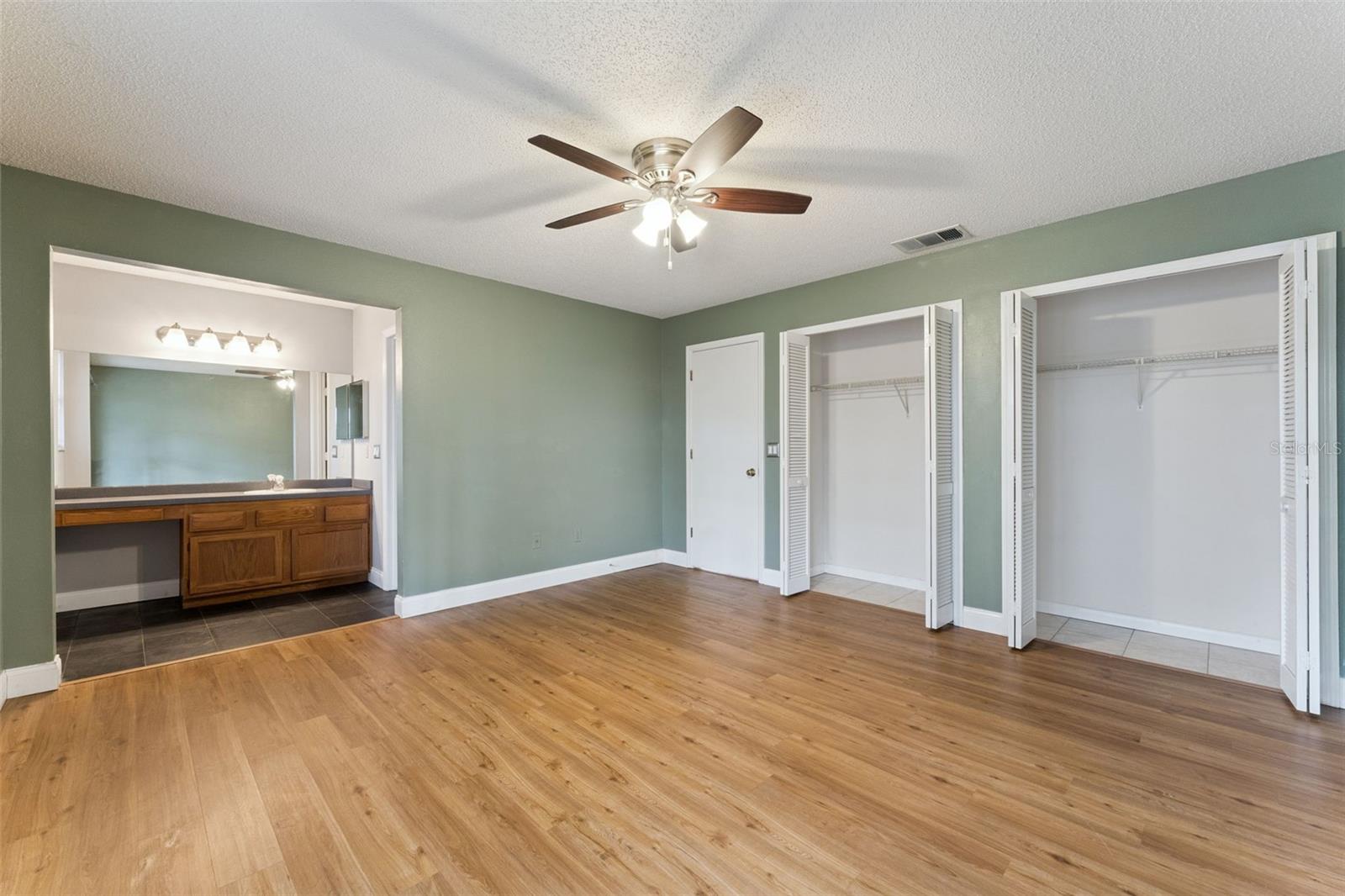 Image 14 of 21 For 212 Bristol Circle