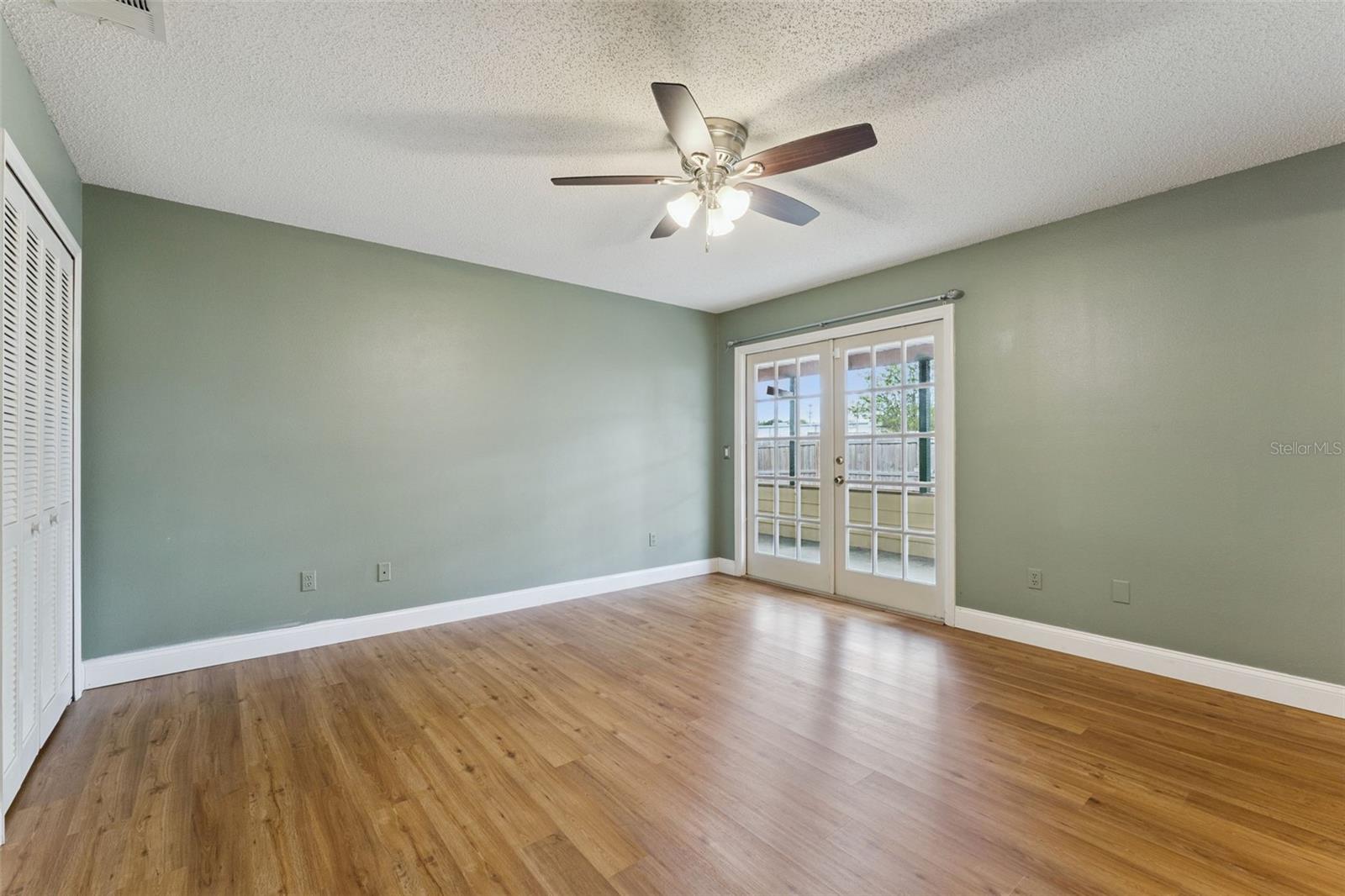 Image 15 of 21 For 212 Bristol Circle