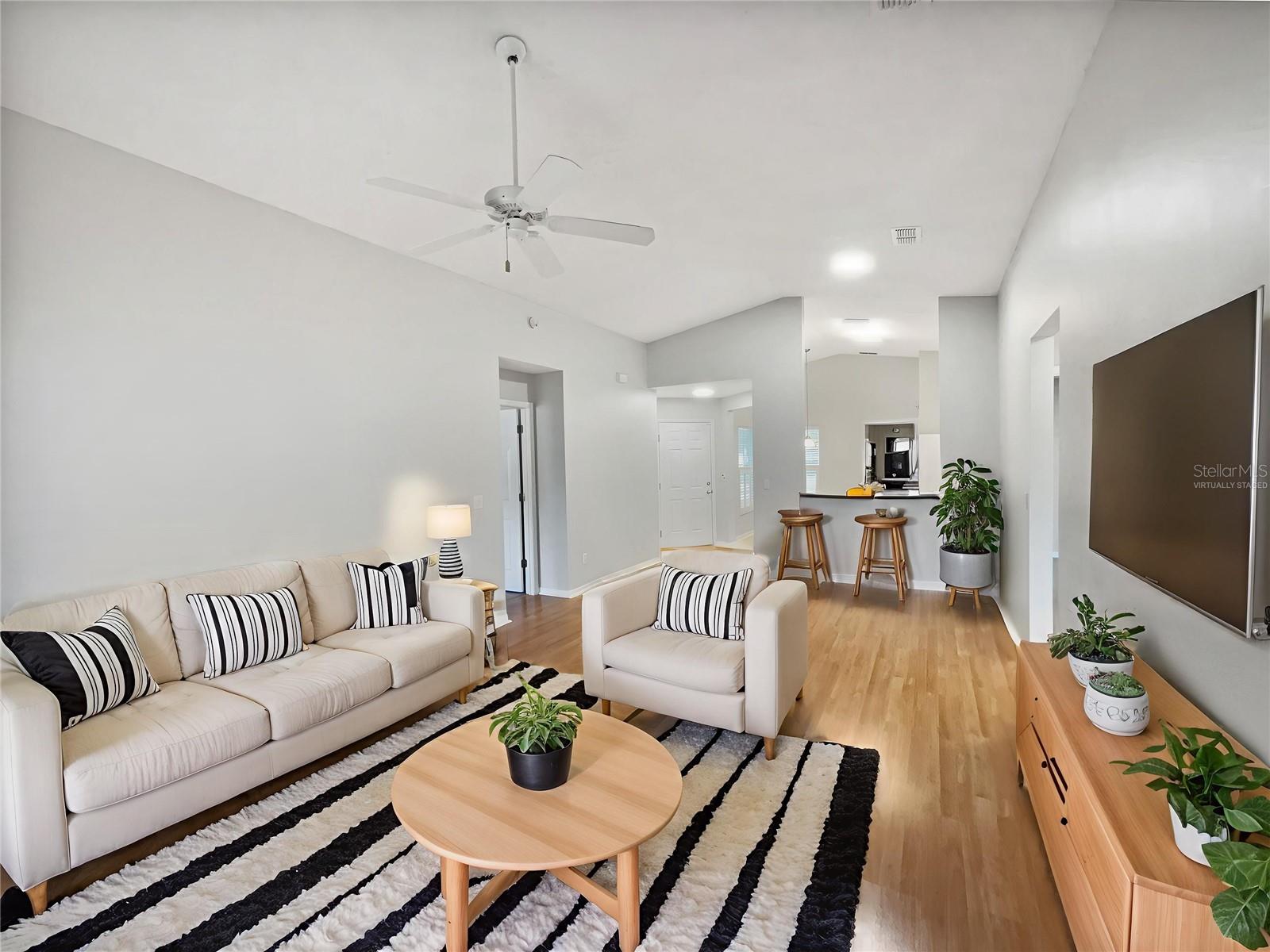 Image 2 of 28 For 7813 Myrtle Oak Lane