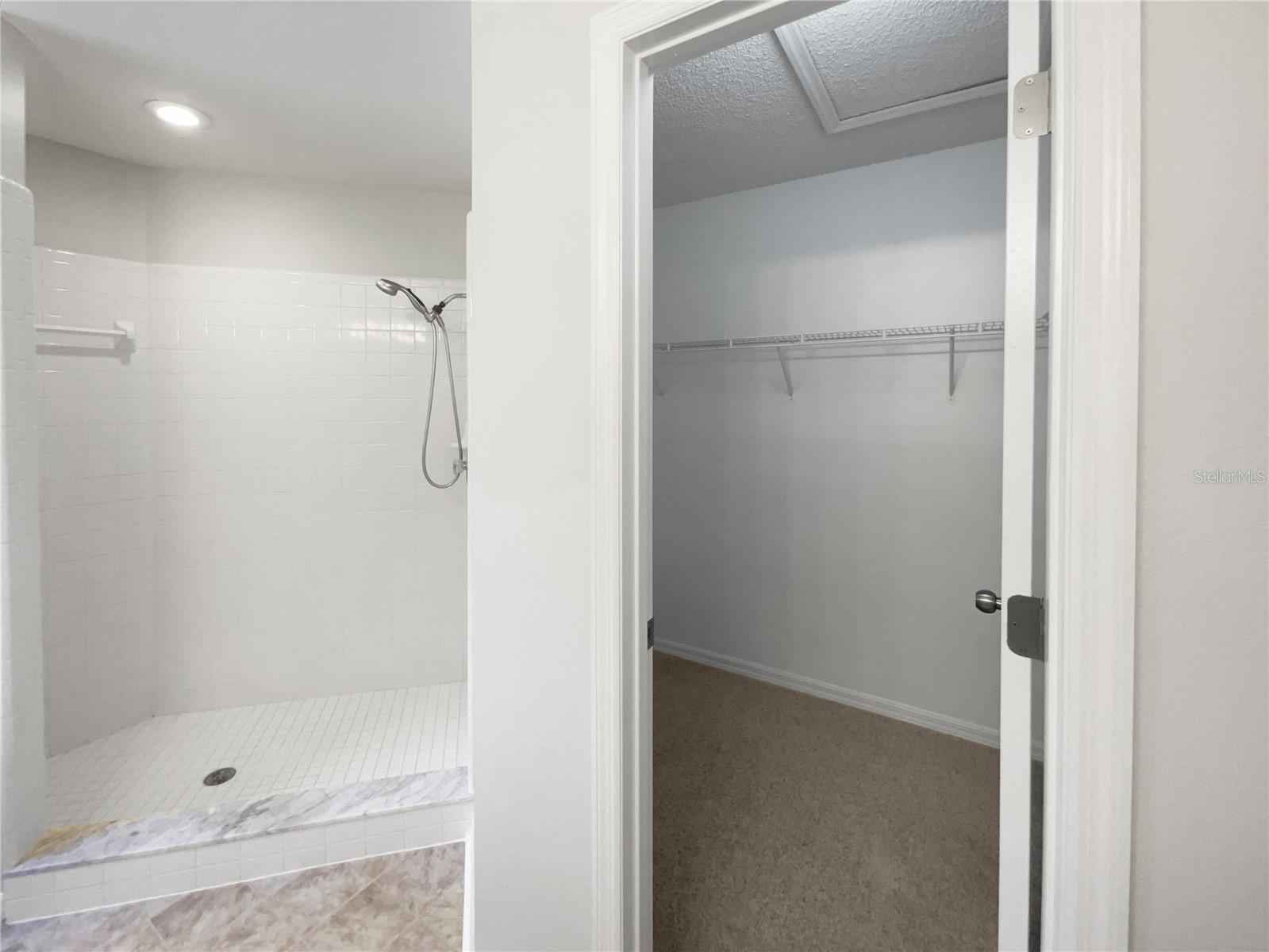 Image 24 of 28 For 7813 Myrtle Oak Lane