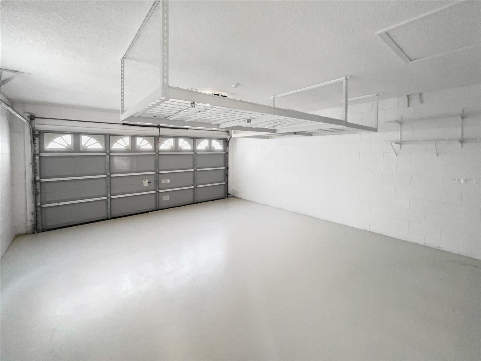 Image 25 of 28 For 7813 Myrtle Oak Lane