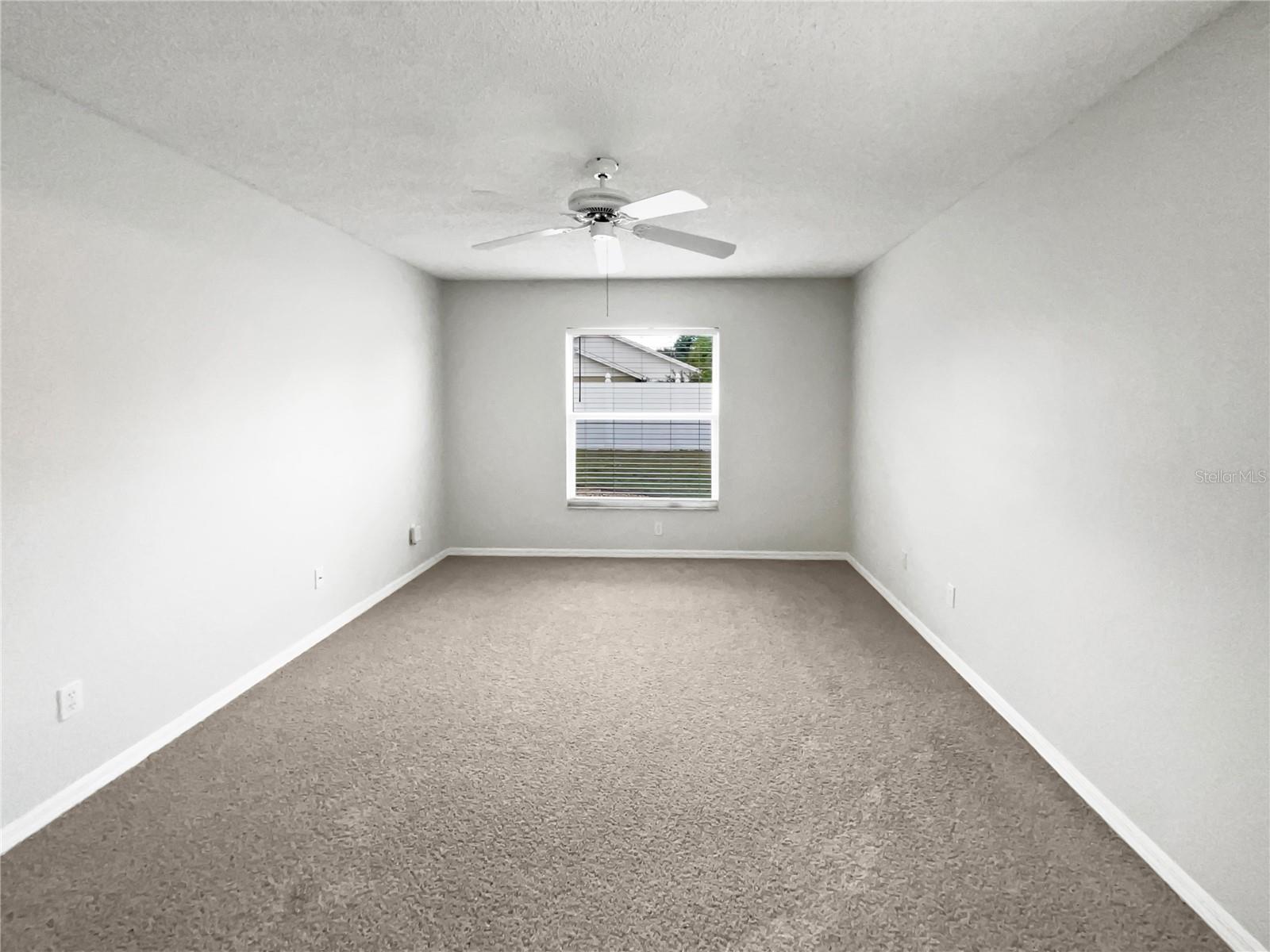 Image 5 of 28 For 7813 Myrtle Oak Lane