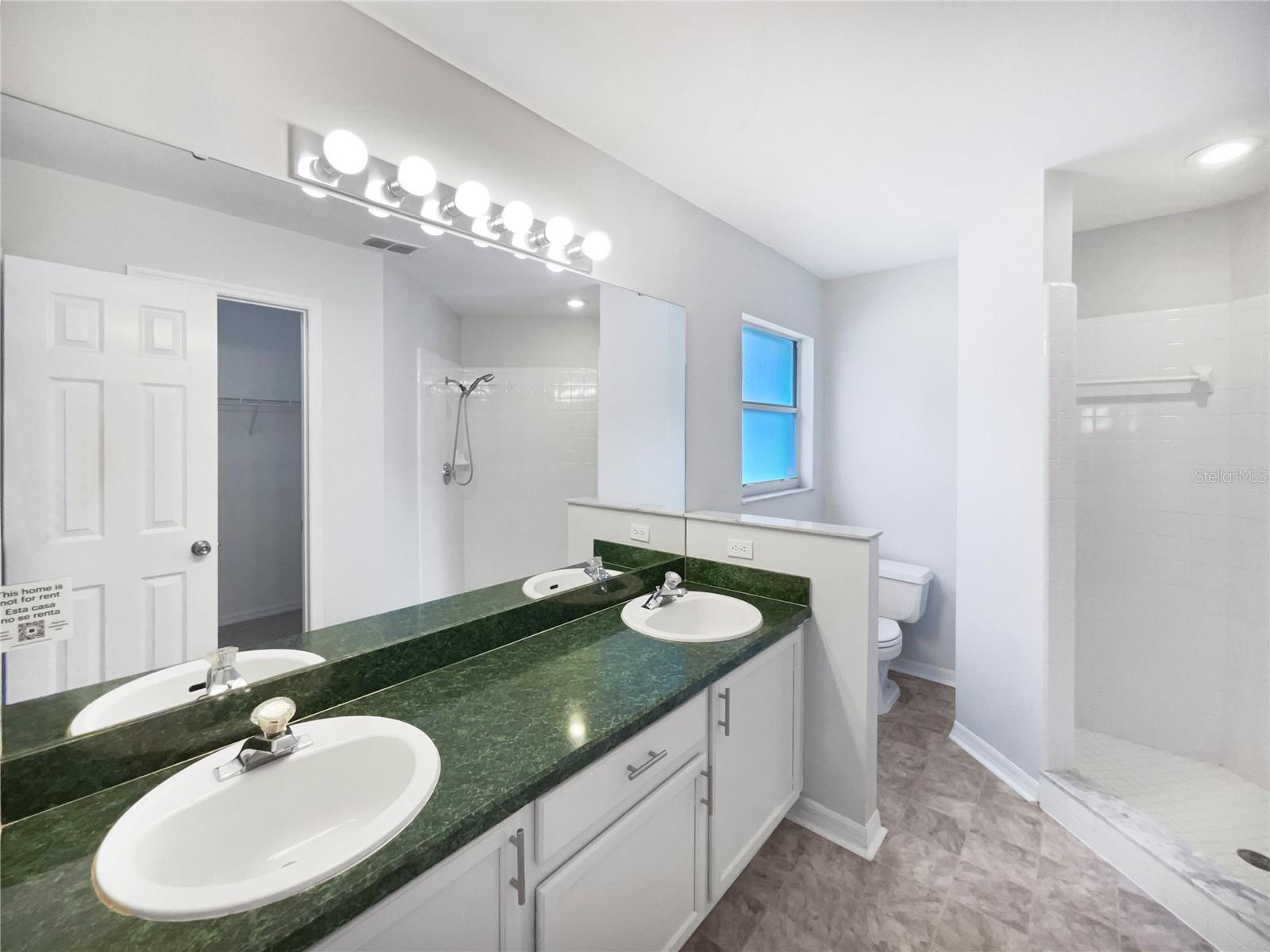 Image 7 of 28 For 7813 Myrtle Oak Lane