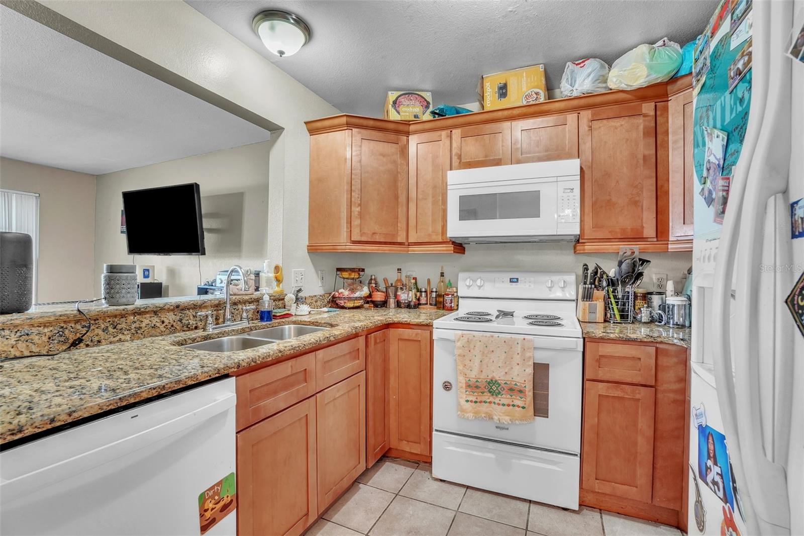 Image 5 of 27 For 9148 Dubois Boulevard