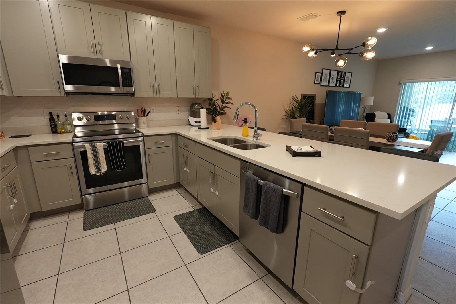 Image 5 of 66 For 4781 Coral Castle Drive