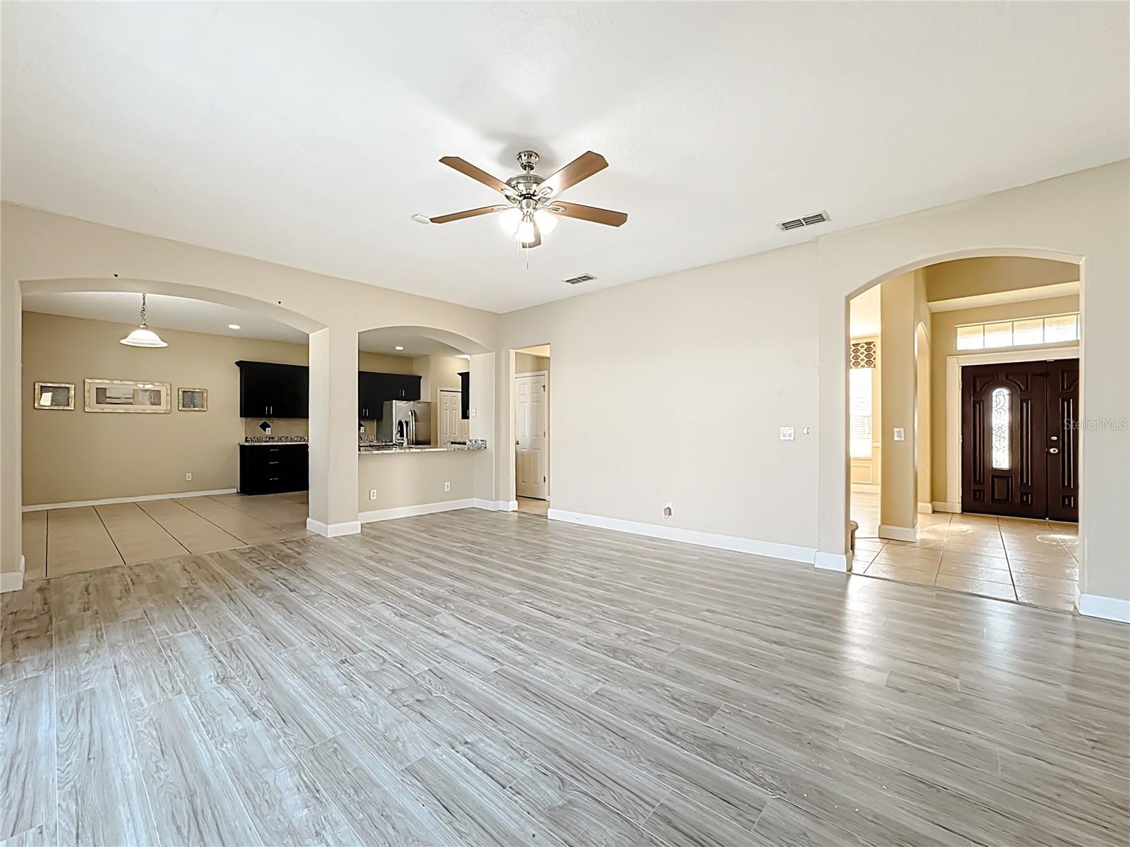 Image 10 of 88 For 9551 Bennington Chase Drive