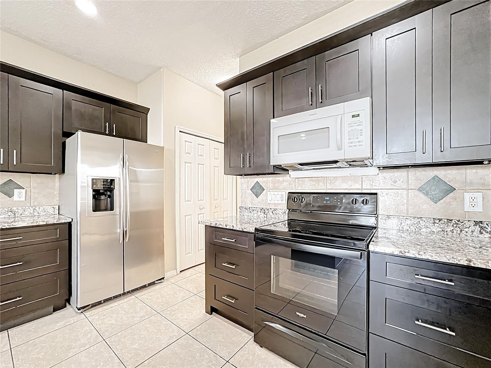 Image 18 of 88 For 9551 Bennington Chase Drive