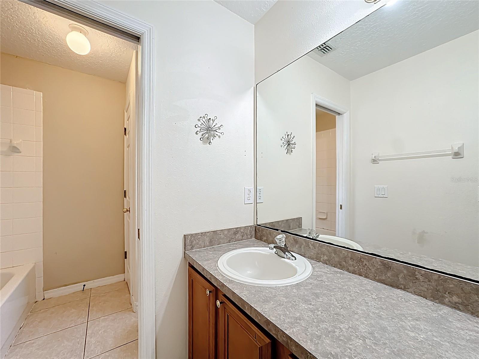 Image 44 of 88 For 9551 Bennington Chase Drive