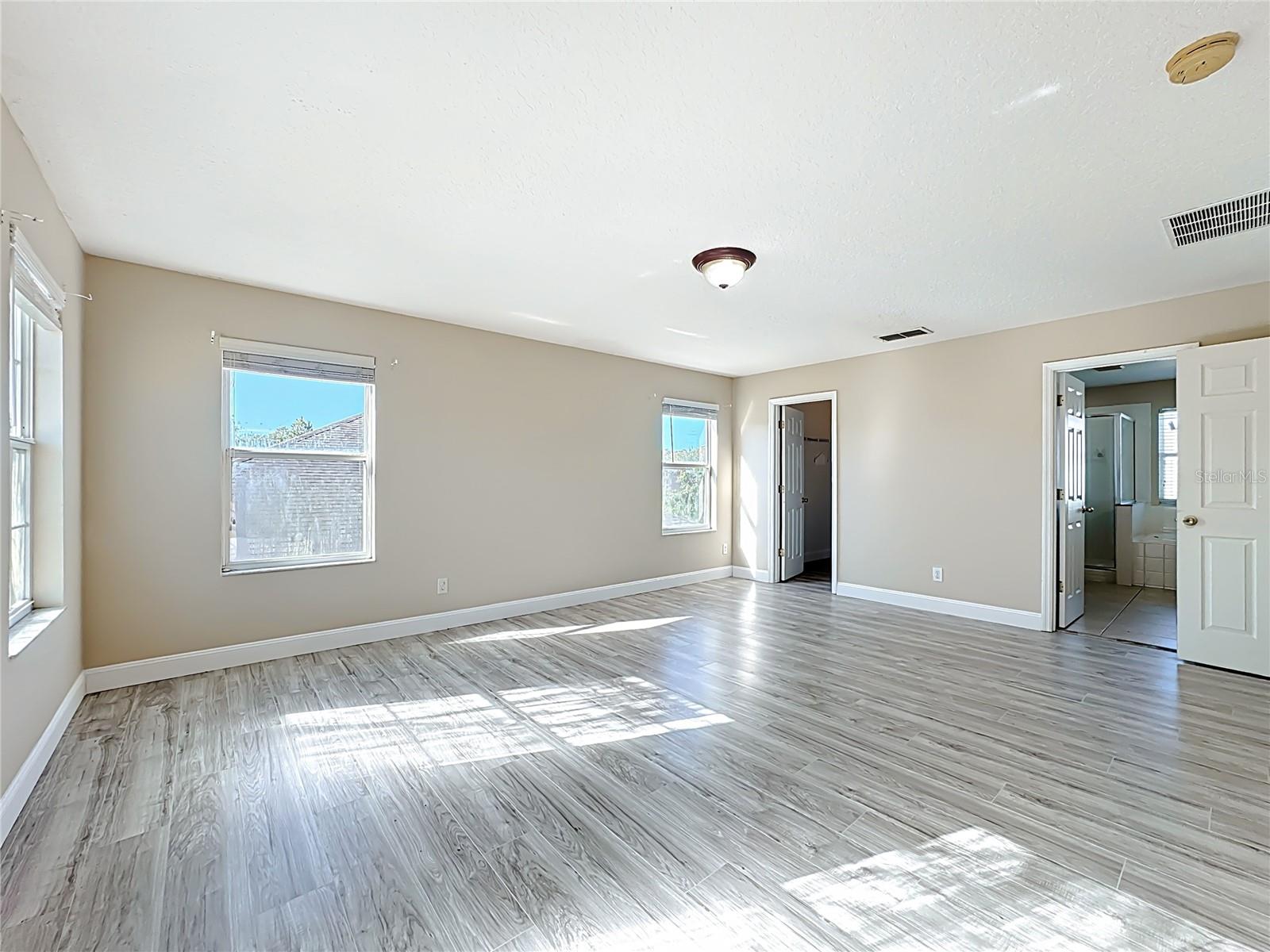 Image 60 of 88 For 9551 Bennington Chase Drive