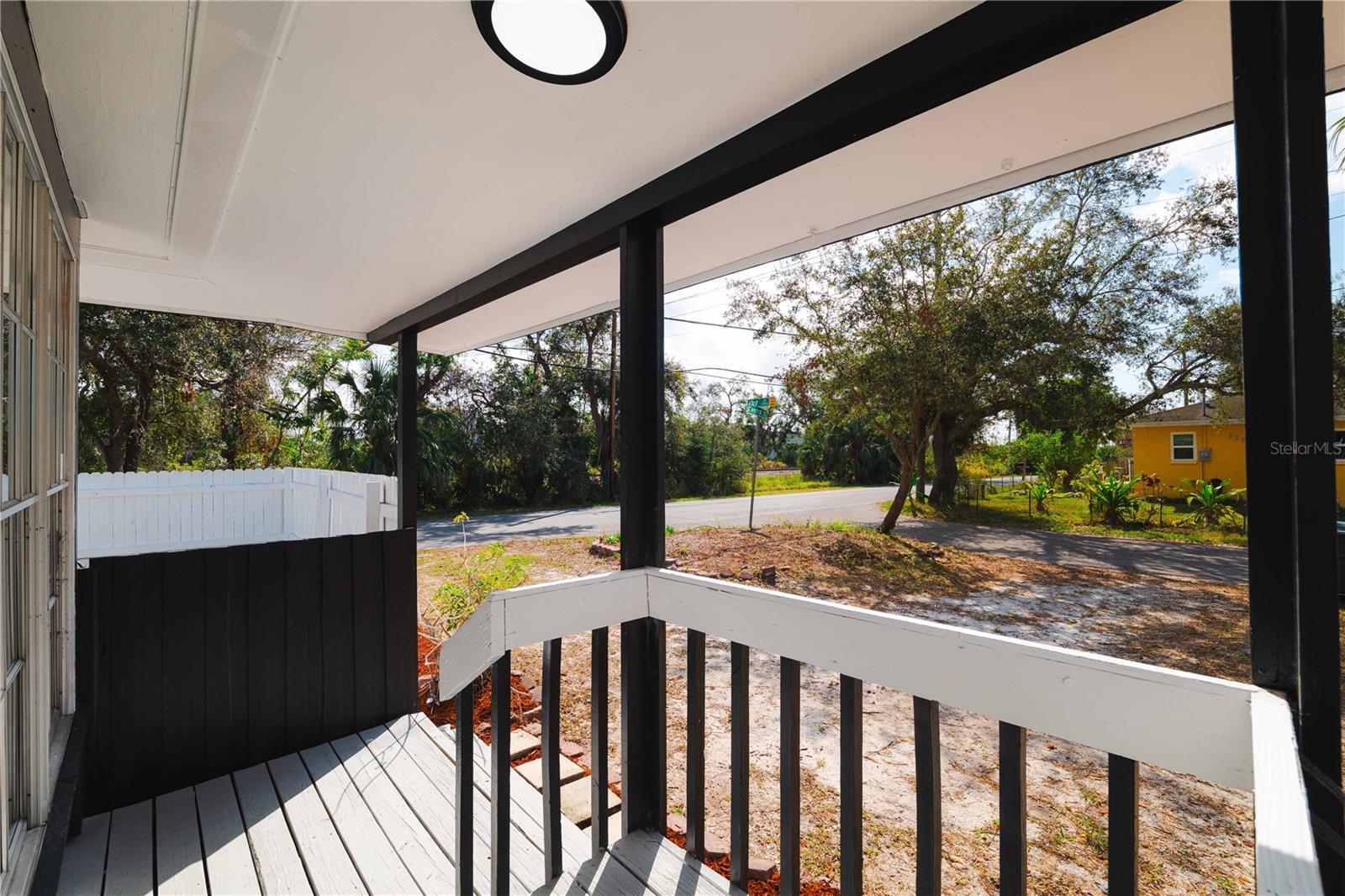 Image 10 of 41 For 1397 43rd Street