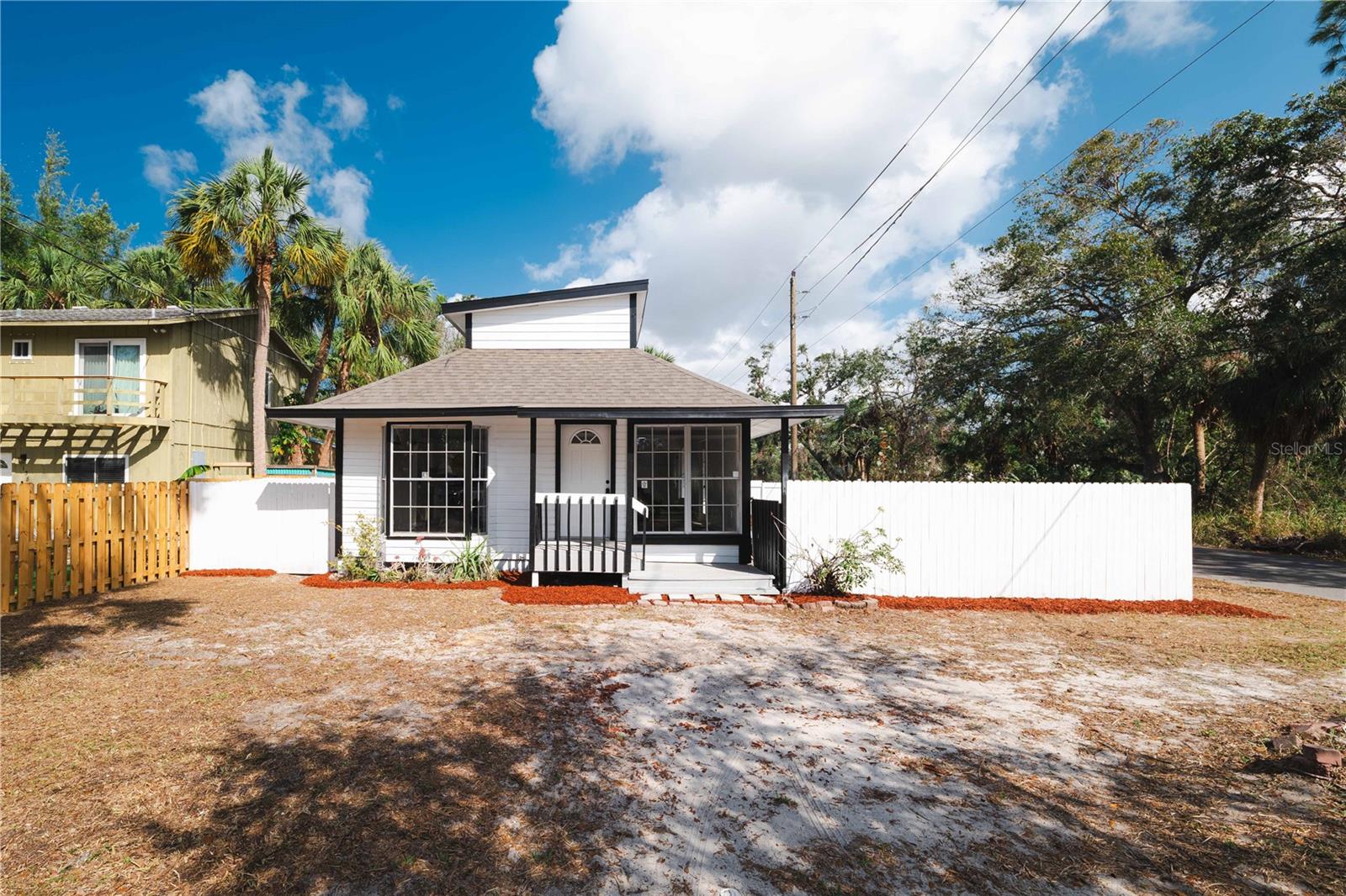 Image 2 of 41 For 1397 43rd Street