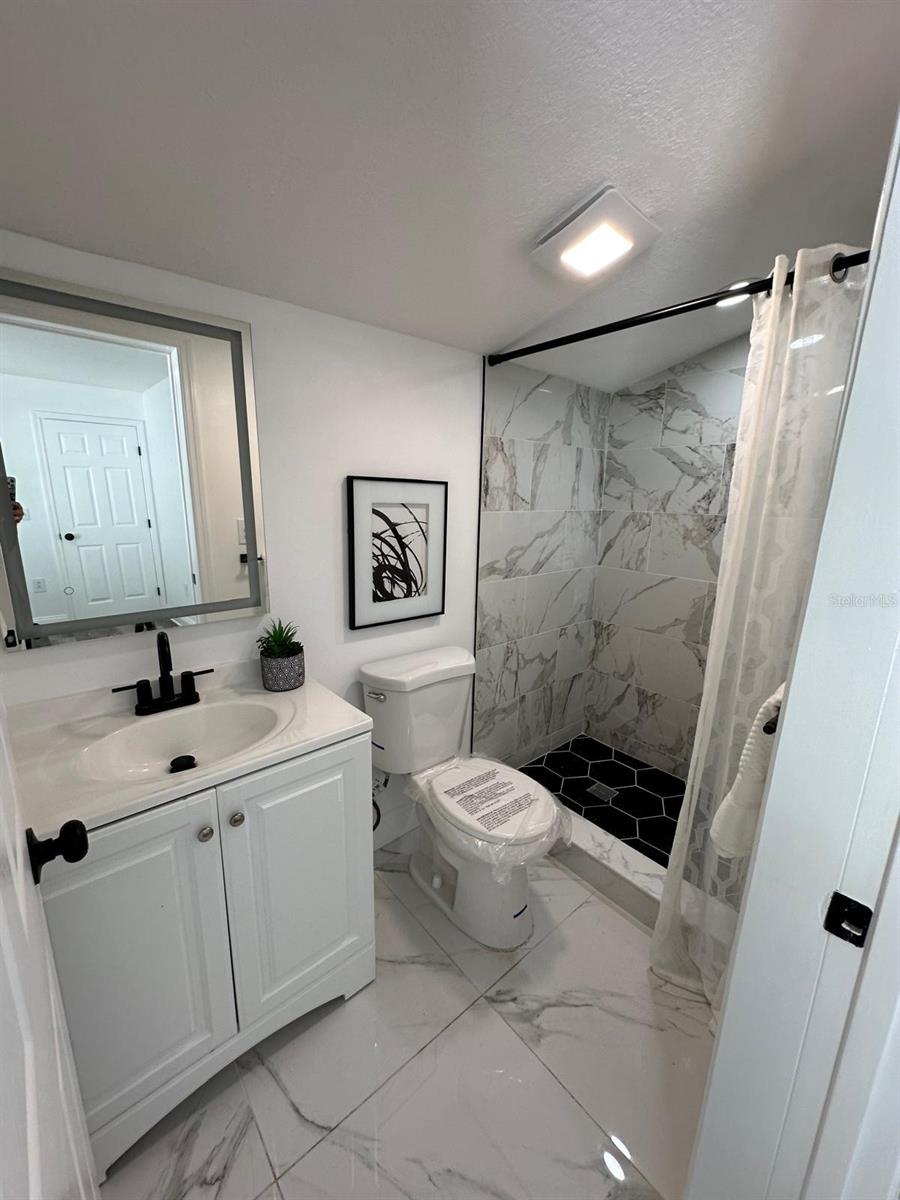 Image 34 of 41 For 1397 43rd Street