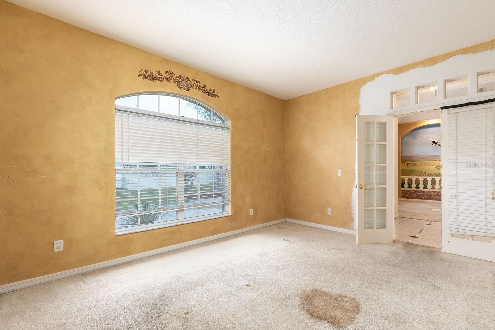 Image 12 of 45 For 14309 Letham Grange Court