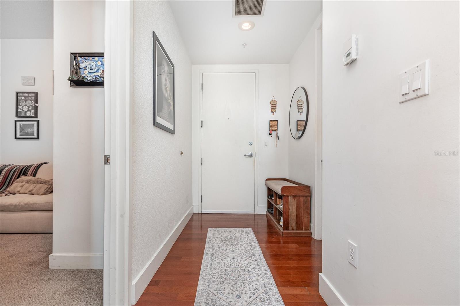 Image 14 of 27 For 150 Robinson Street 2510