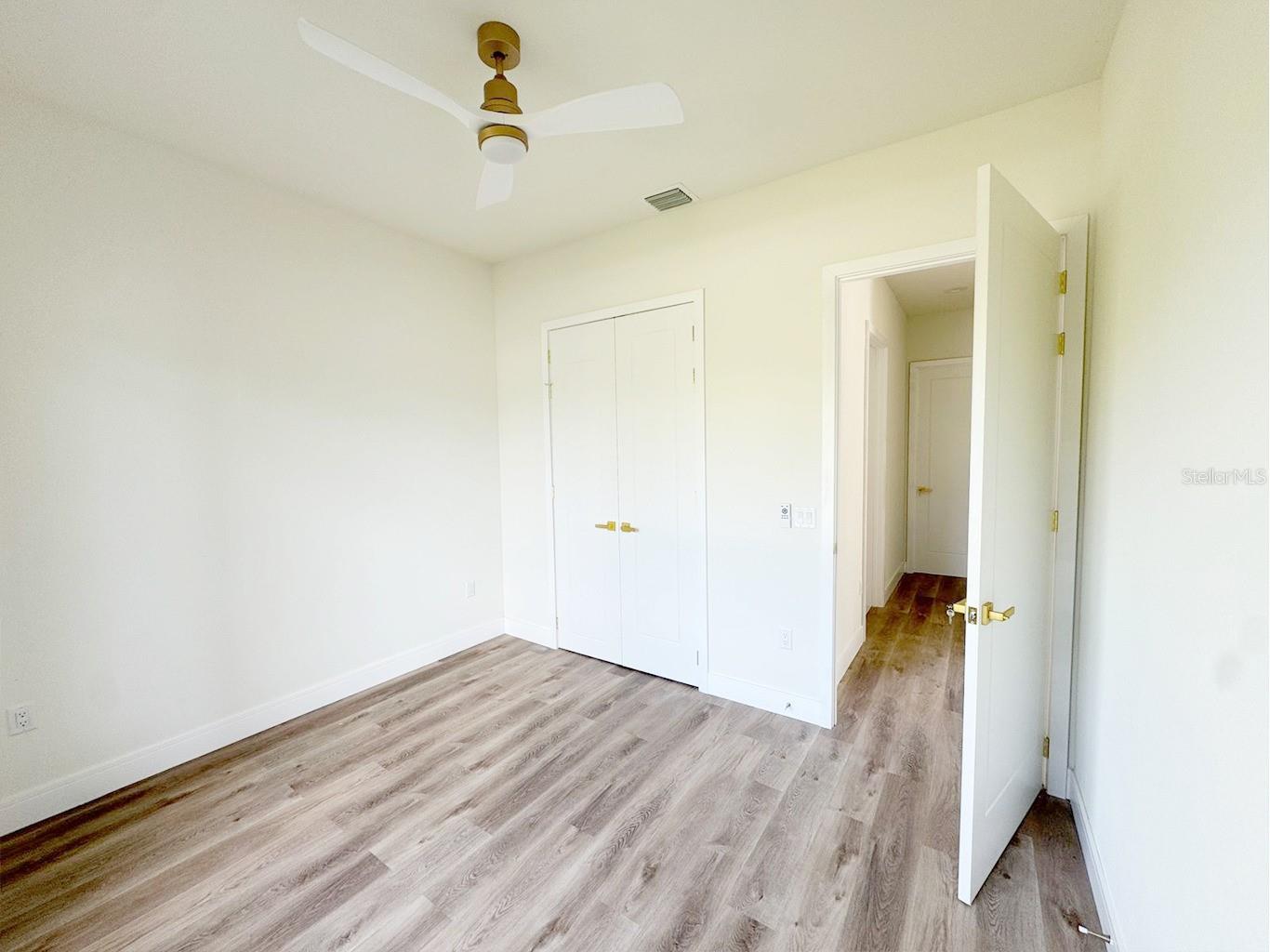 Image 12 of 18 For 14914 San Domingo Boulevard