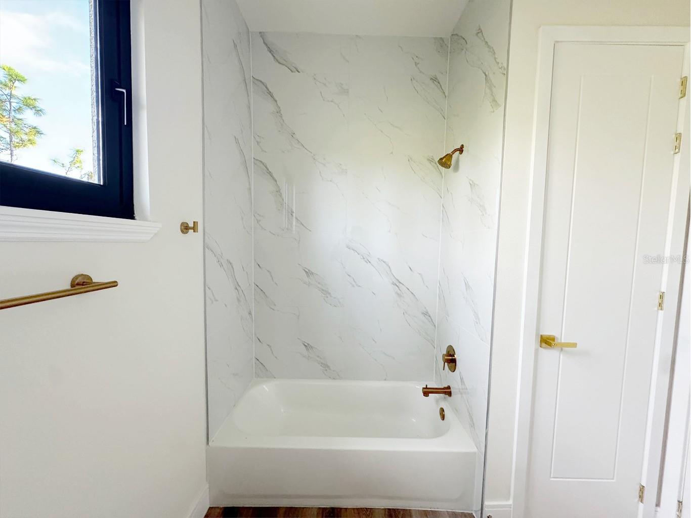 Image 13 of 18 For 14914 San Domingo Boulevard