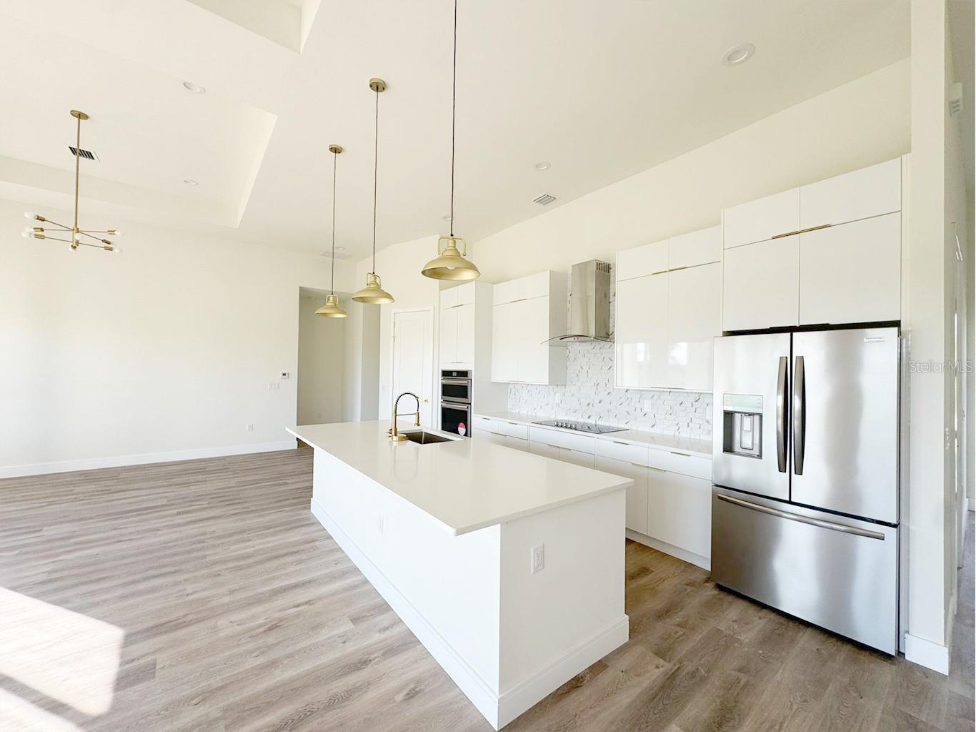 Image 15 of 18 For 14914 San Domingo Boulevard