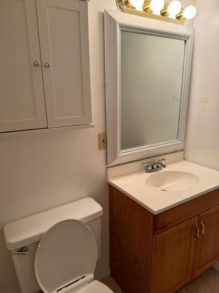 Image 10 of 15 For 700 Airport Boulevard B7