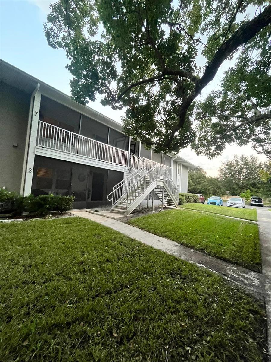 Image 4 of 15 For 700 Airport Boulevard B7