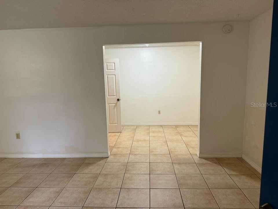Image 6 of 15 For 700 Airport Boulevard B7