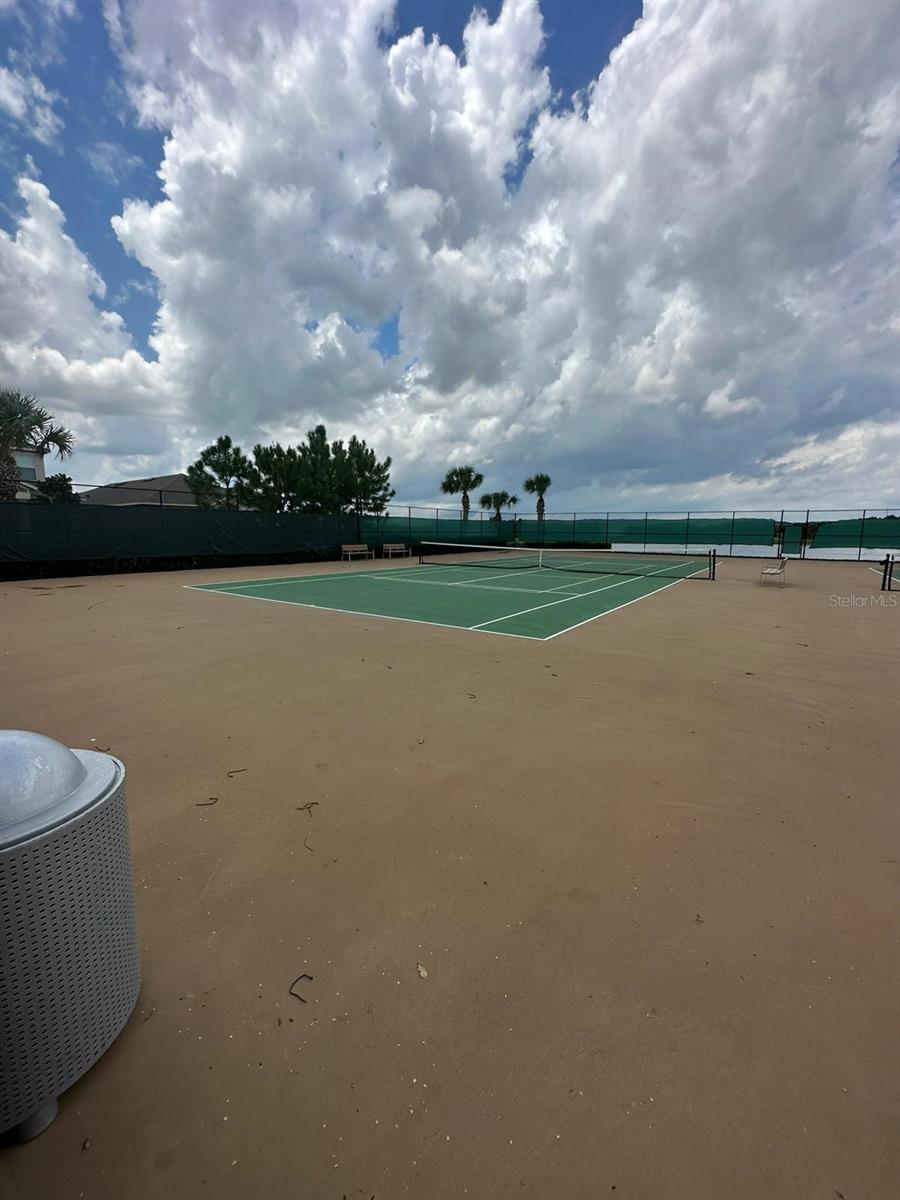 Image 11 of 14 For 17097 Water Spring Boulevard