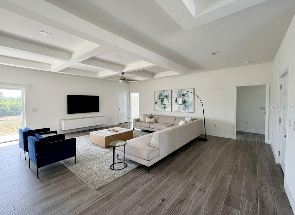 Image 3 of 18 For 15833 Aldama Circle