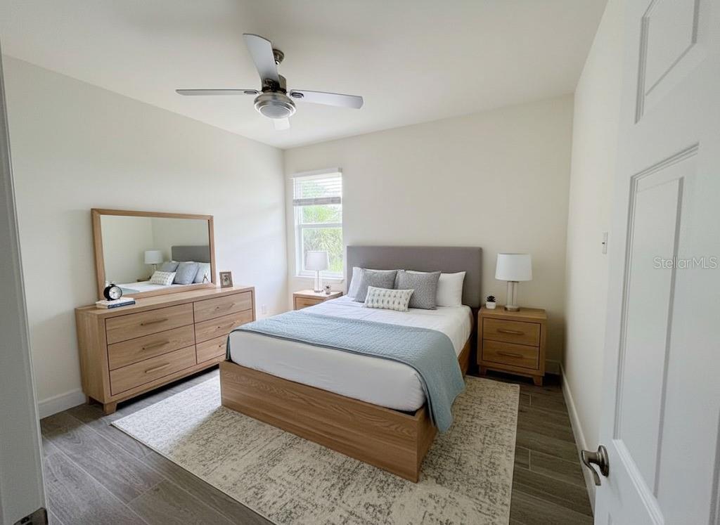 Image 4 of 18 For 15833 Aldama Circle