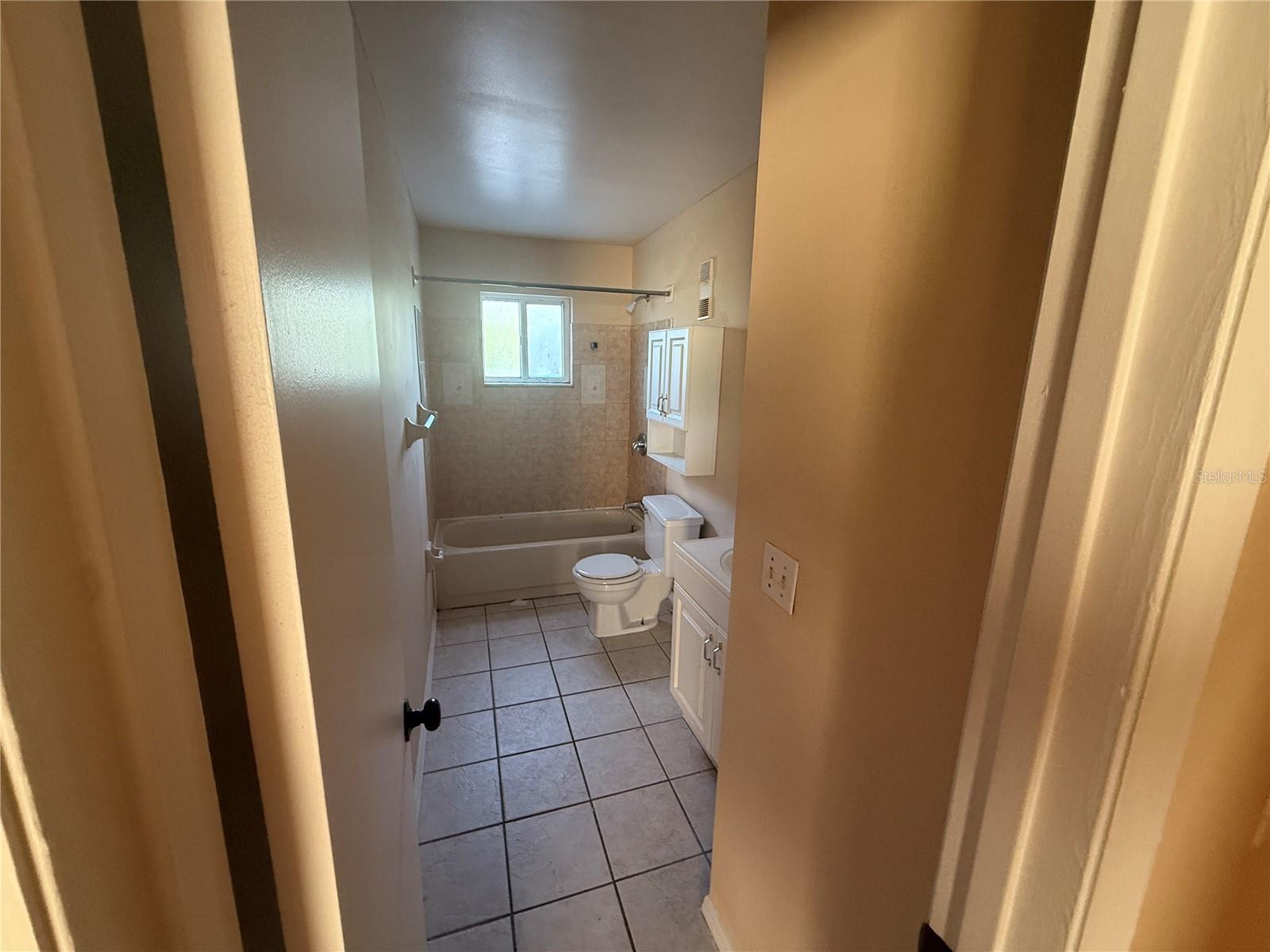 Image 6 of 6 For 5859 Curry Ford Road 130