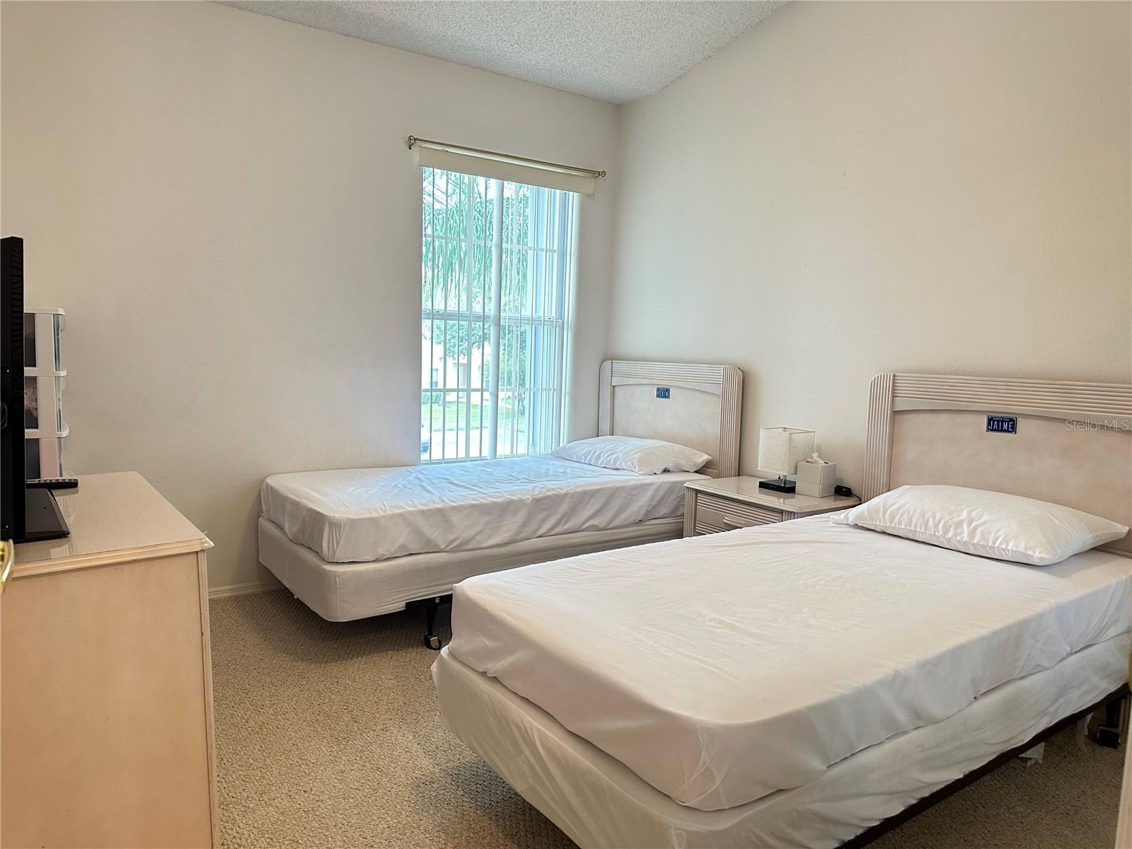 Image 11 of 12 For 13325 Fairway Glen Drive 202