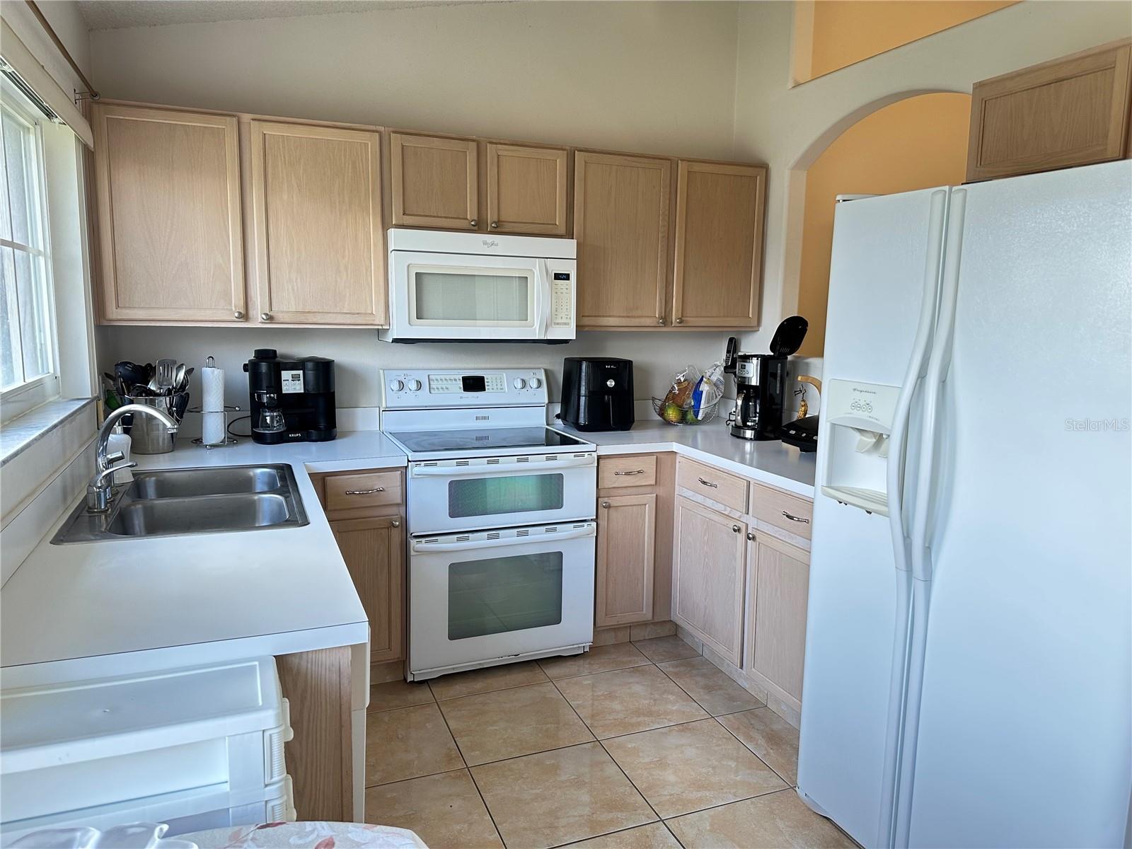 Image 6 of 12 For 13325 Fairway Glen Drive 202