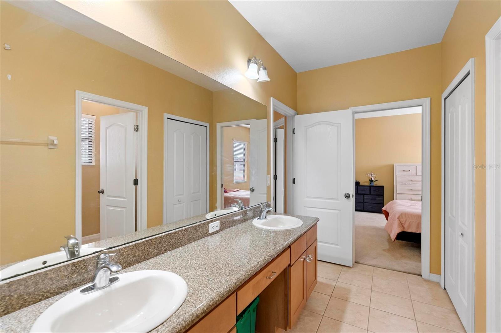 Image 28 of 43 For 2806 Via Largo Court