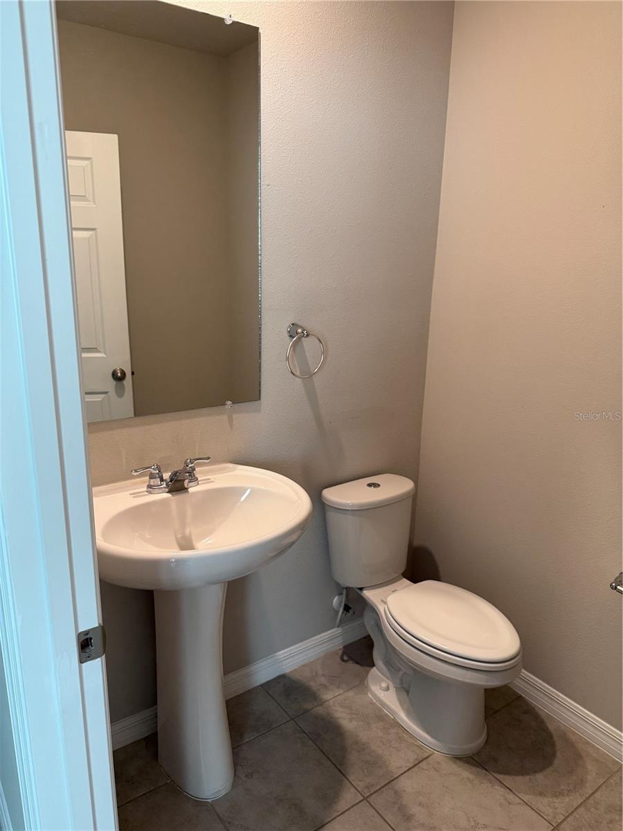 Image 5 of 18 For 5238 Meredrew Lane