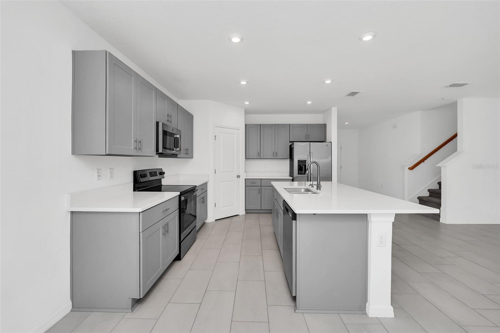 Image 7 of 32 For 5106 Tuscany Ln