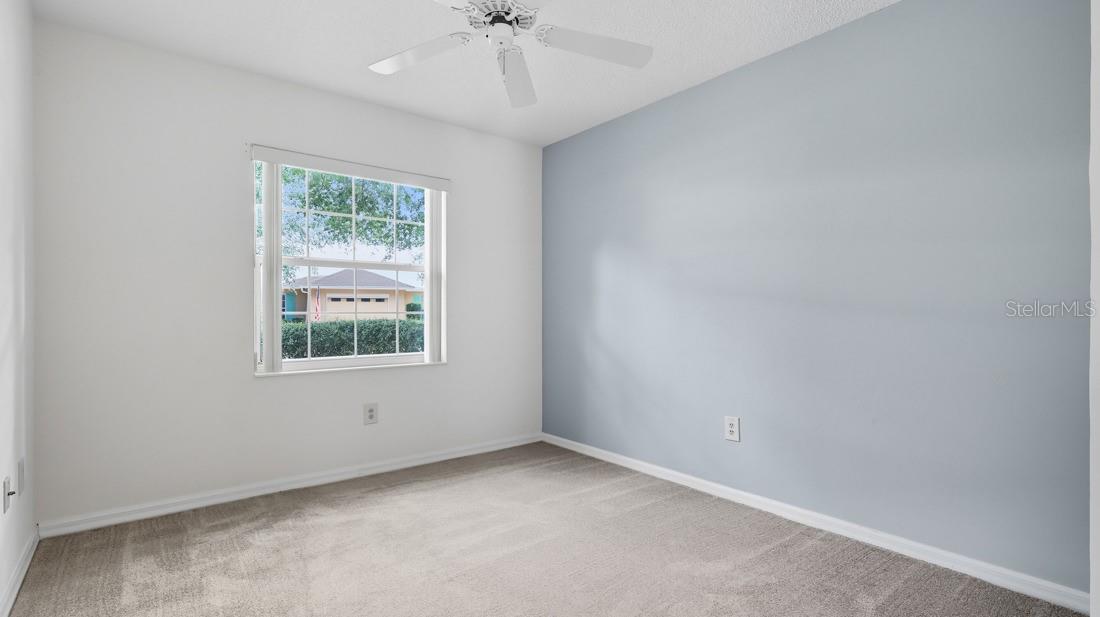 Listing photo id 13 for 6 Gaston Place