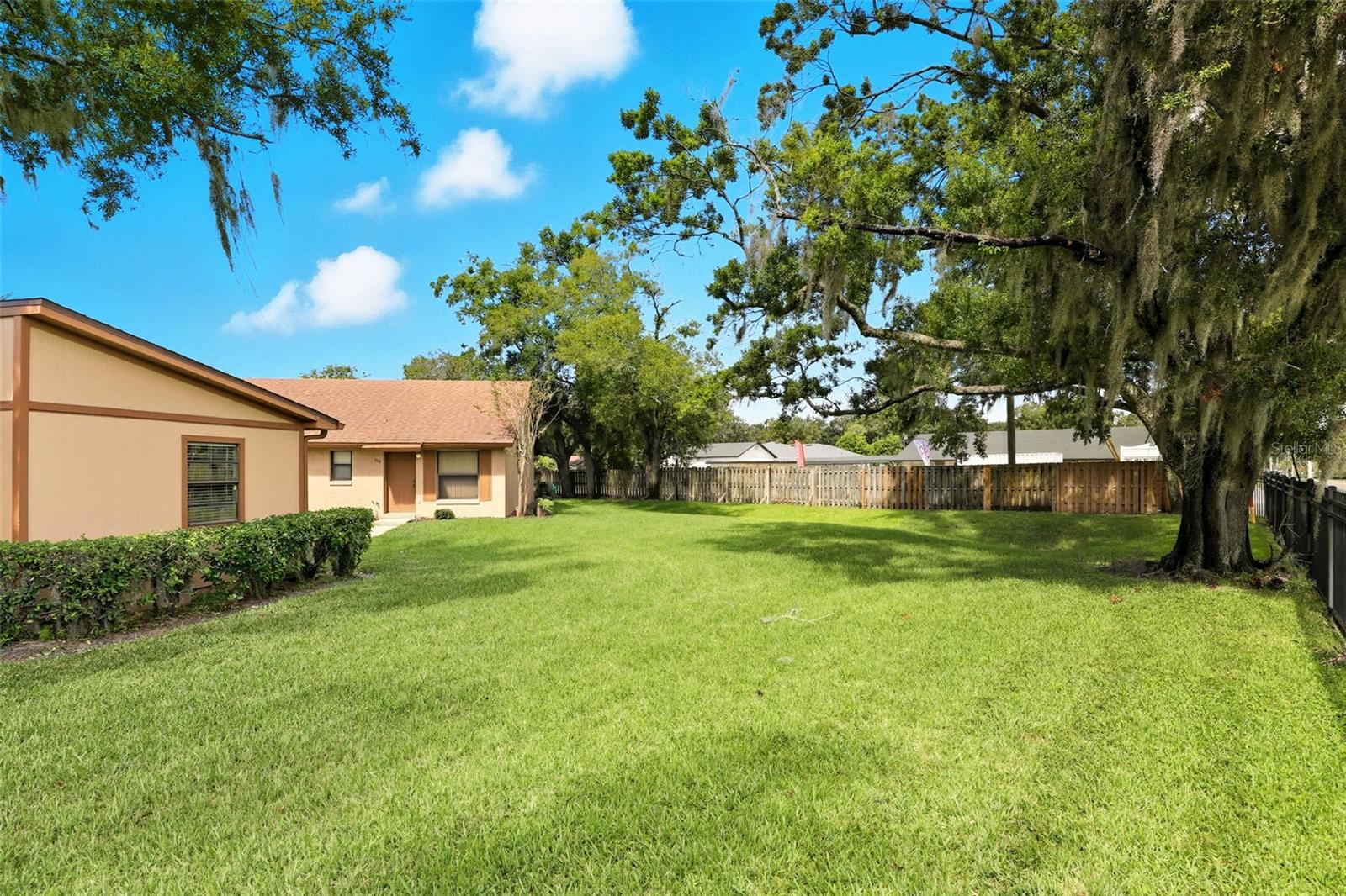 Image 16 of 17 For 344 Eron Way 12
