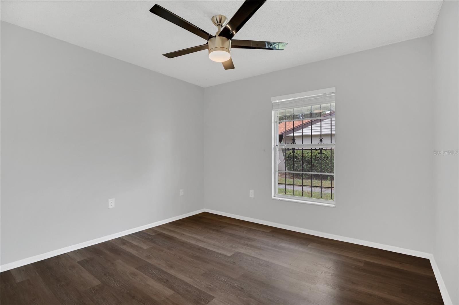 Image 10 of 12 For 2801 Willow Run