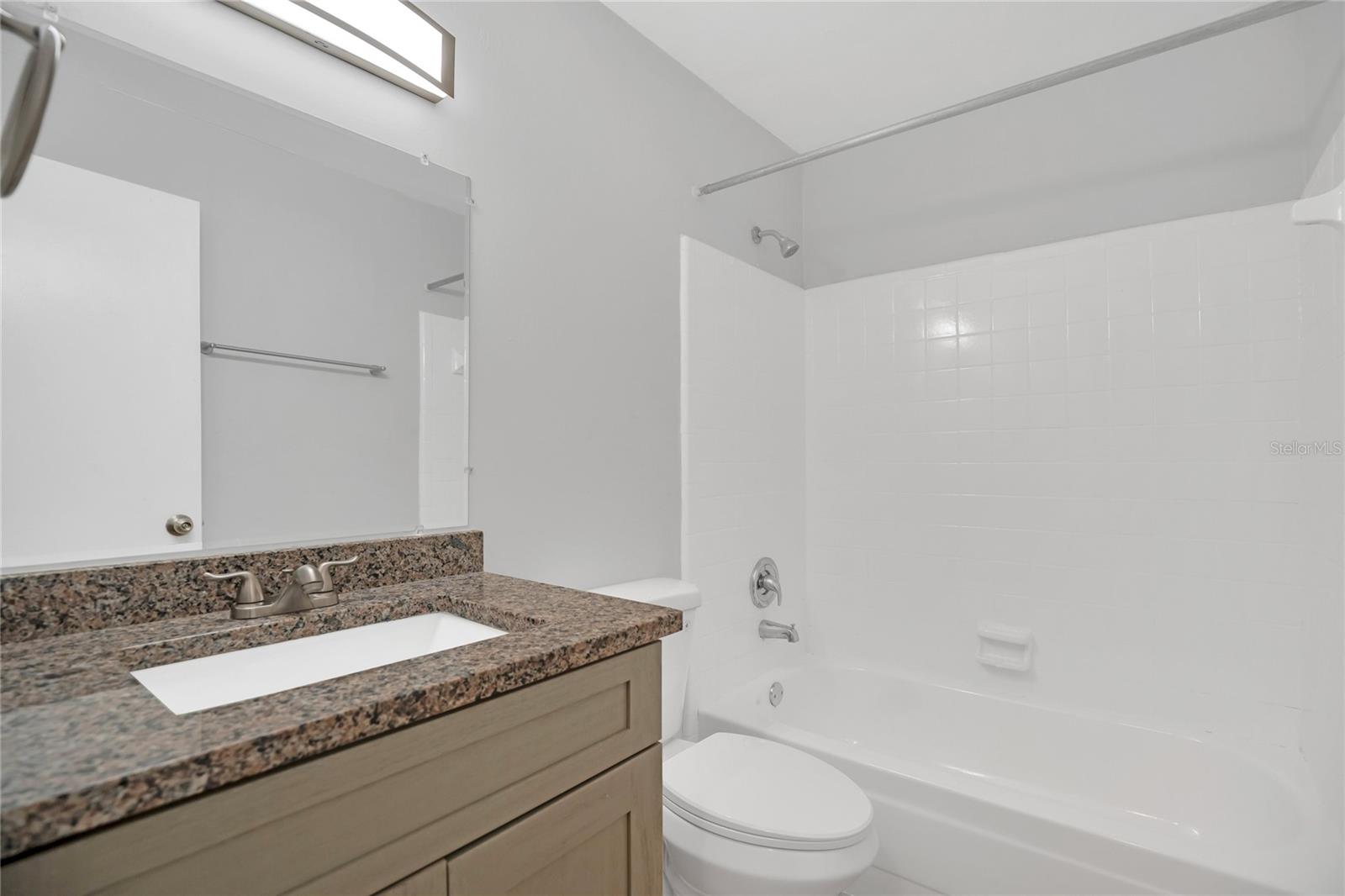 Image 8 of 12 For 2801 Willow Run