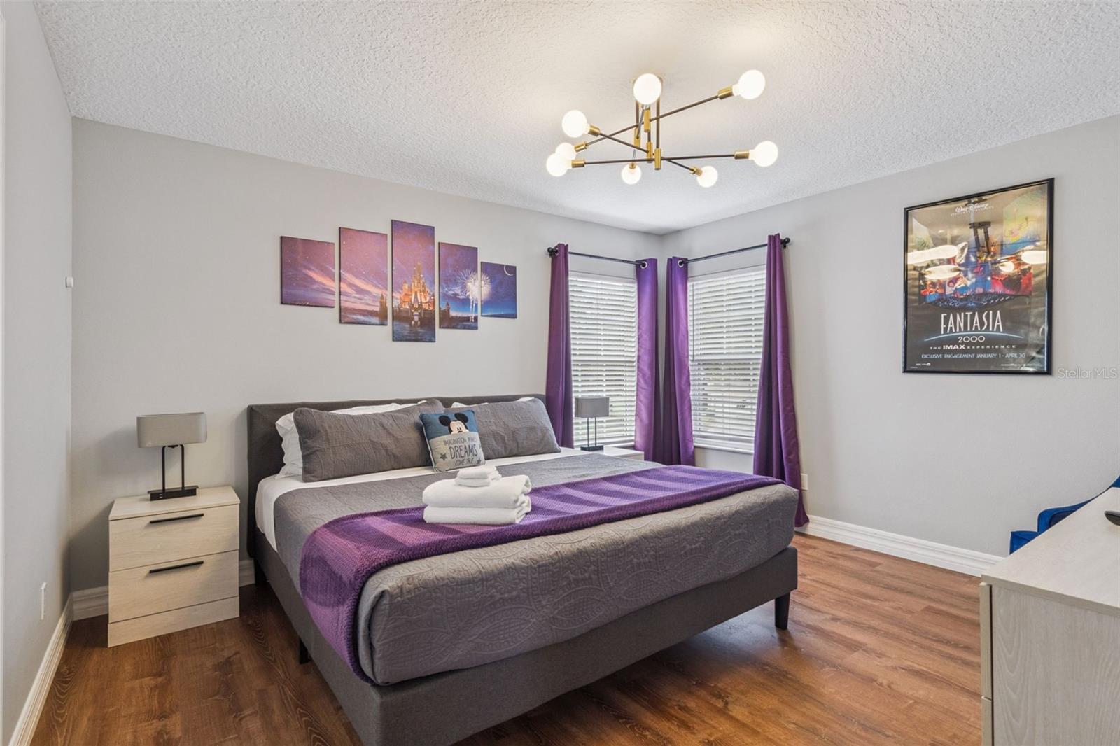 Image 24 of 56 For 2703 Grand Harbour Court