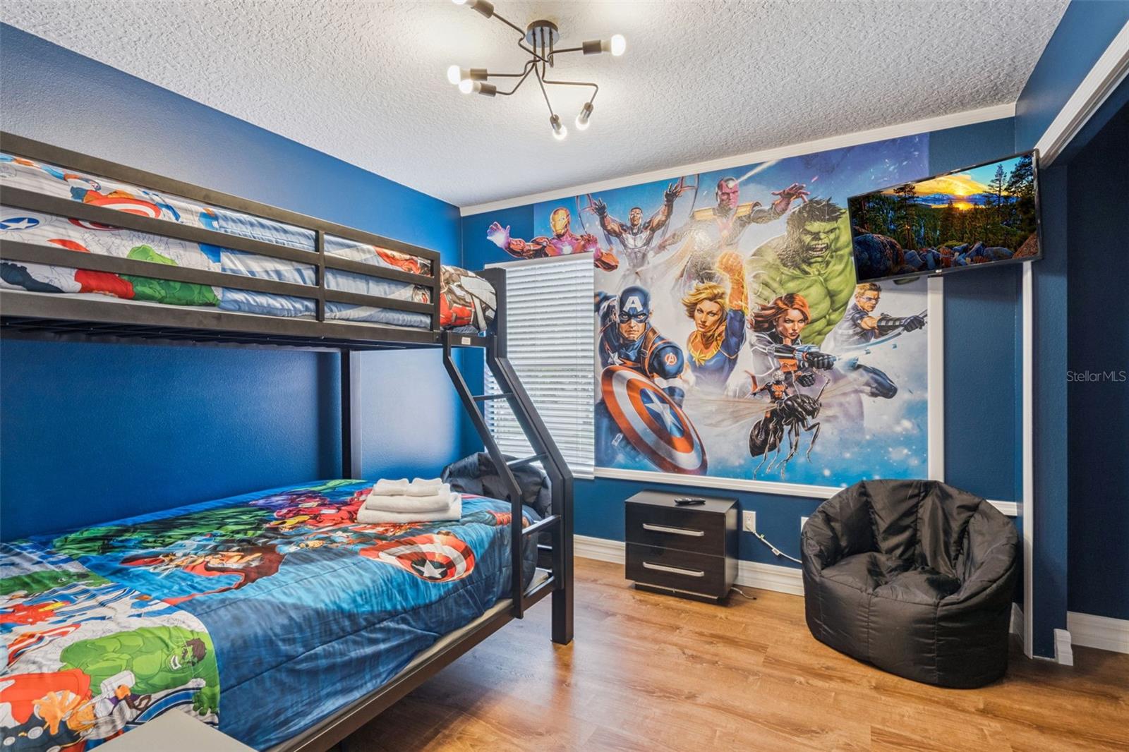 Image 31 of 56 For 2703 Grand Harbour Court