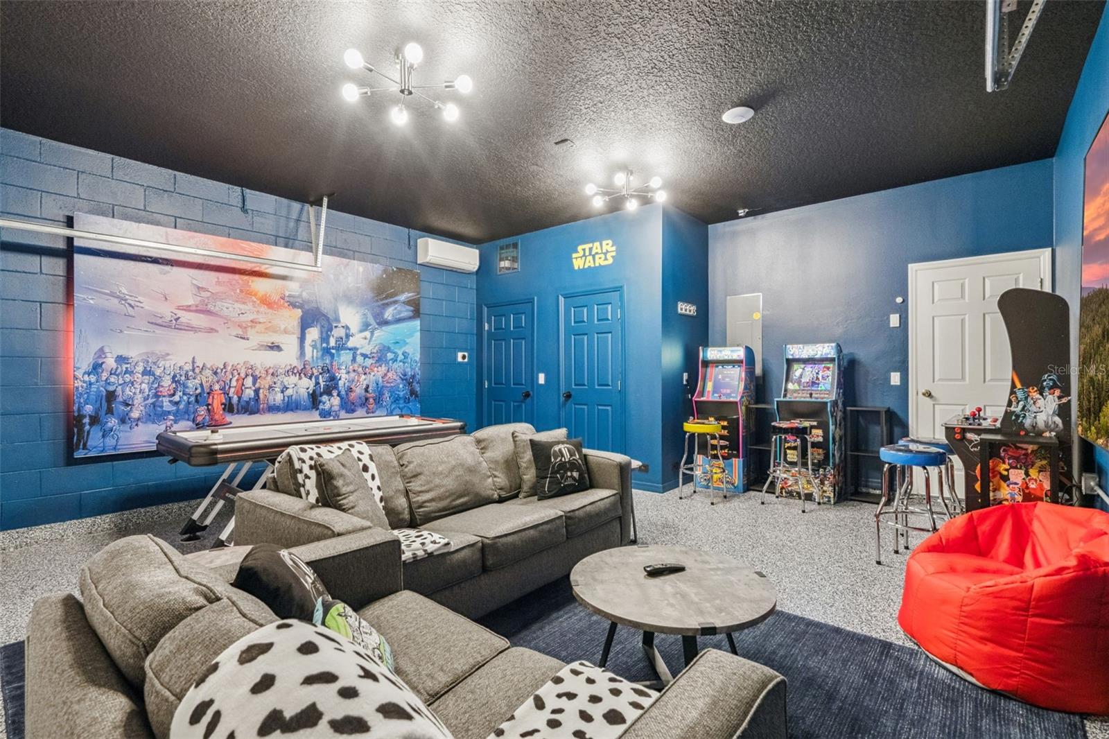 Image 5 of 56 For 2703 Grand Harbour Court