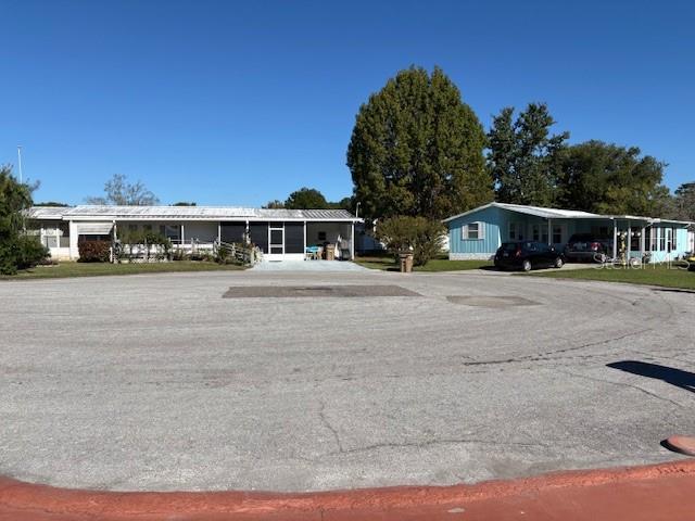 Image 35 of 69 For 1894 Elizabeth Lane