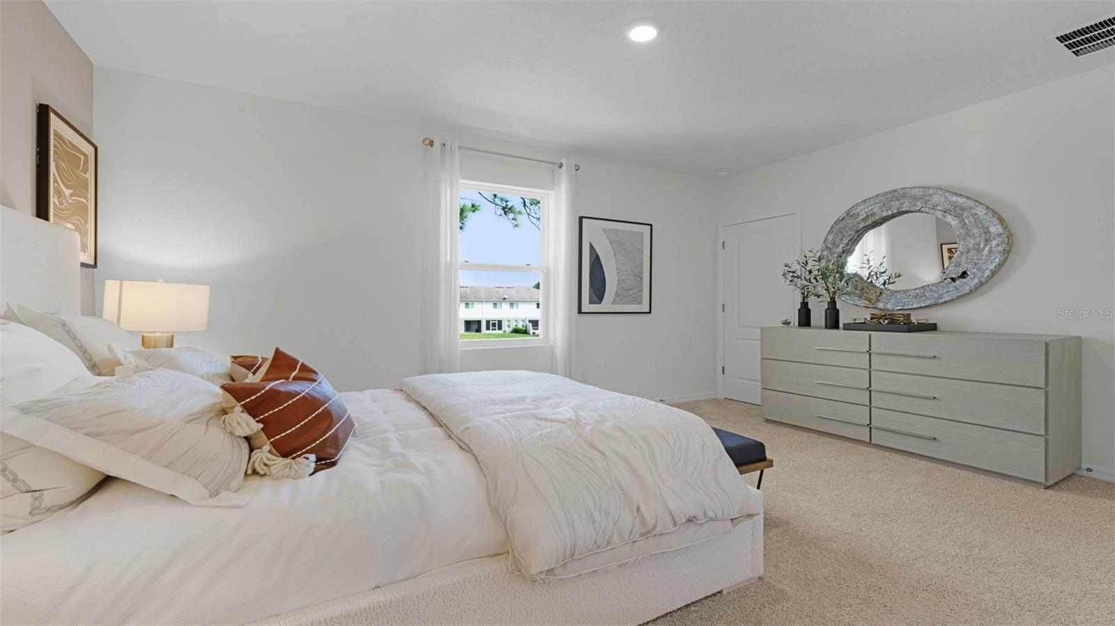 Image 18 of 28 For 740 Preston Cove Drive