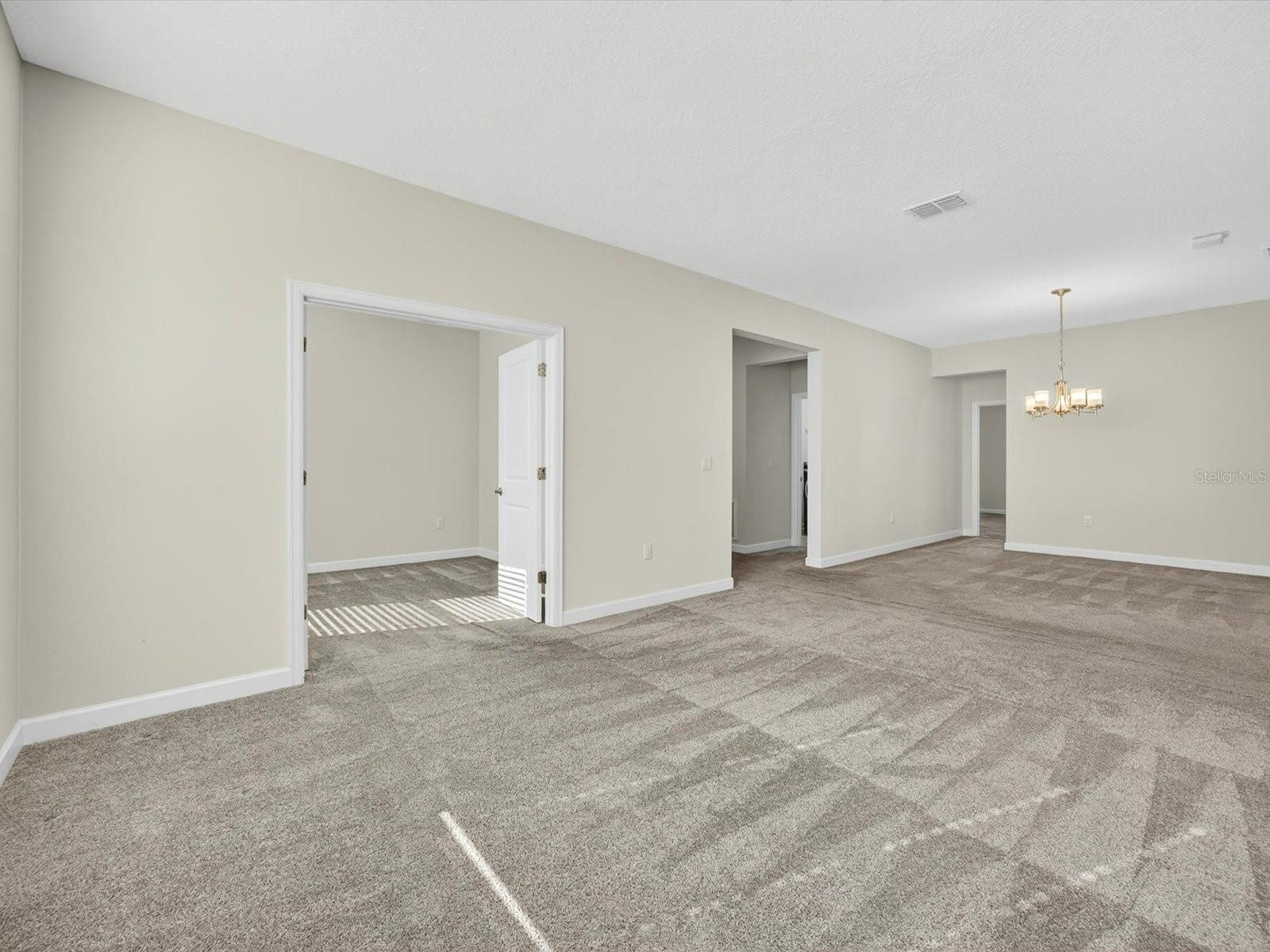 Image 11 of 43 For 466 Brunswick Drive